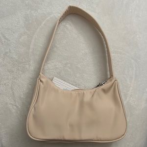 Forever 21 shoulder handbag